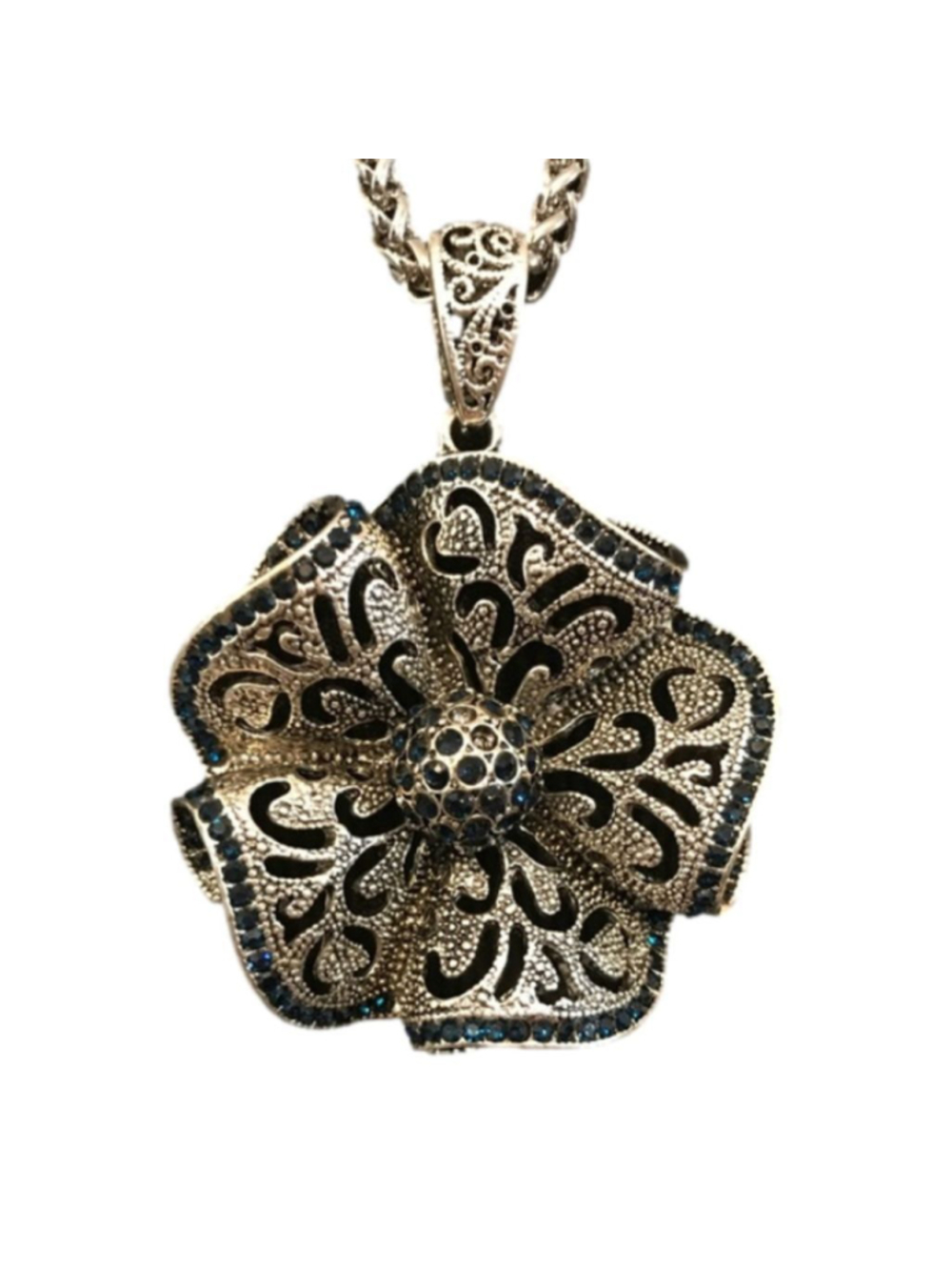 FLOWER NECKLACE